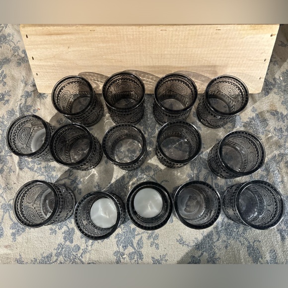 Set of 14 Embossed Gray Glass Candle Votives by Darjen with Box - Picture 5 of 6